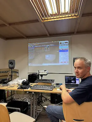 Nils Hahmann mt Dolby Renderer