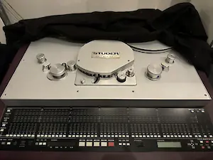 Digitale Studer-Bandmaschine